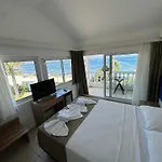 Uysal Motel Beach