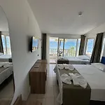 Uysal Motel Beach